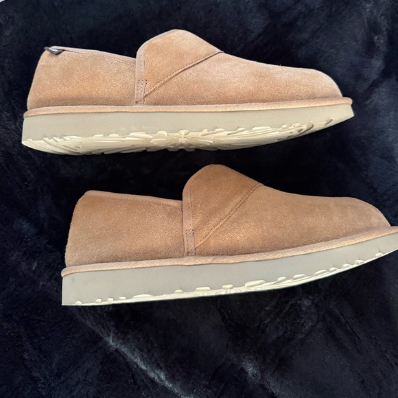 UGG Other - Ugg Men’s Leisure Outdoor Suede UGGplush Slipper Brown Sz 12 $89